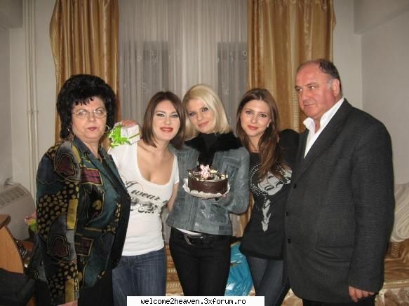 La multi ani HEAVEN,3 ani de HEAVEN ! - Mami si Tati si fetele evident - Poze din concerte